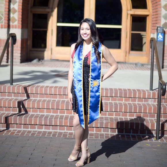 Meet your Posher, Michelle - Picture 1 of 1